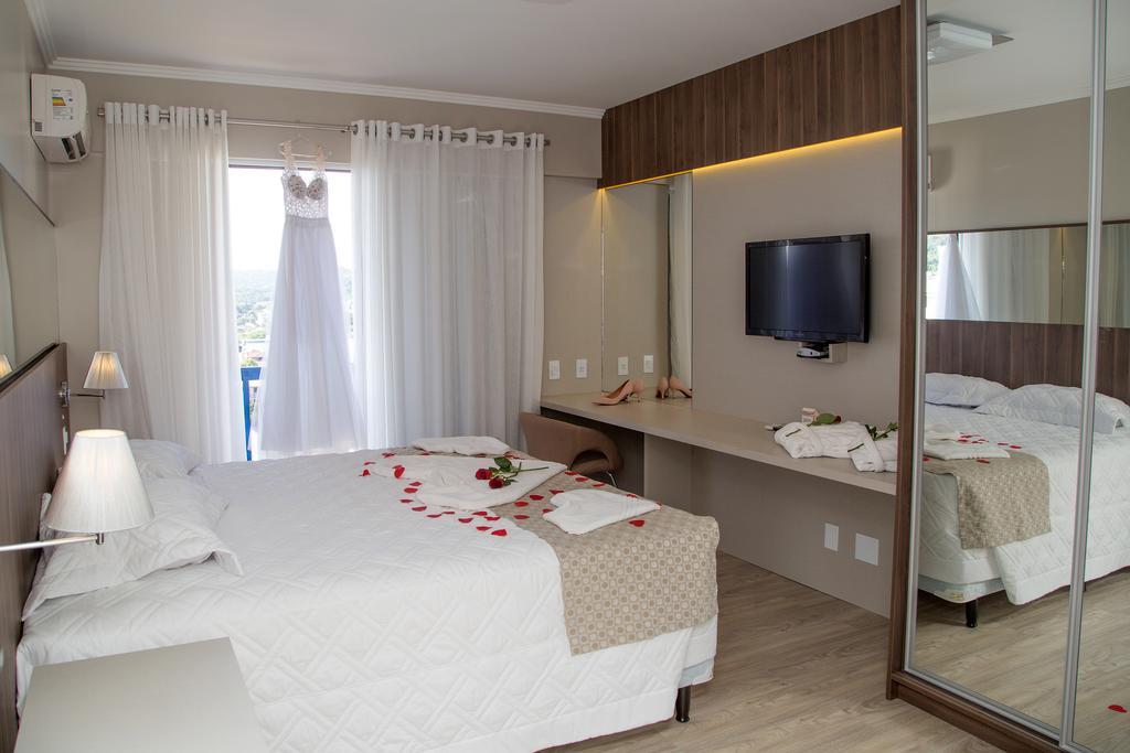 Aquarius Hotel Flat Residence サンタ・クルス・ド・スル エクステリア 写真