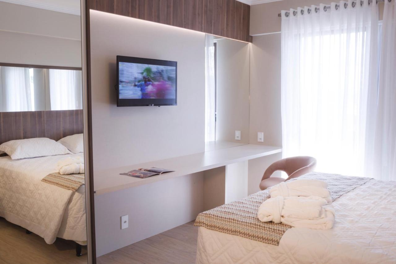 Aquarius Hotel Flat Residence サンタ・クルス・ド・スル エクステリア 写真